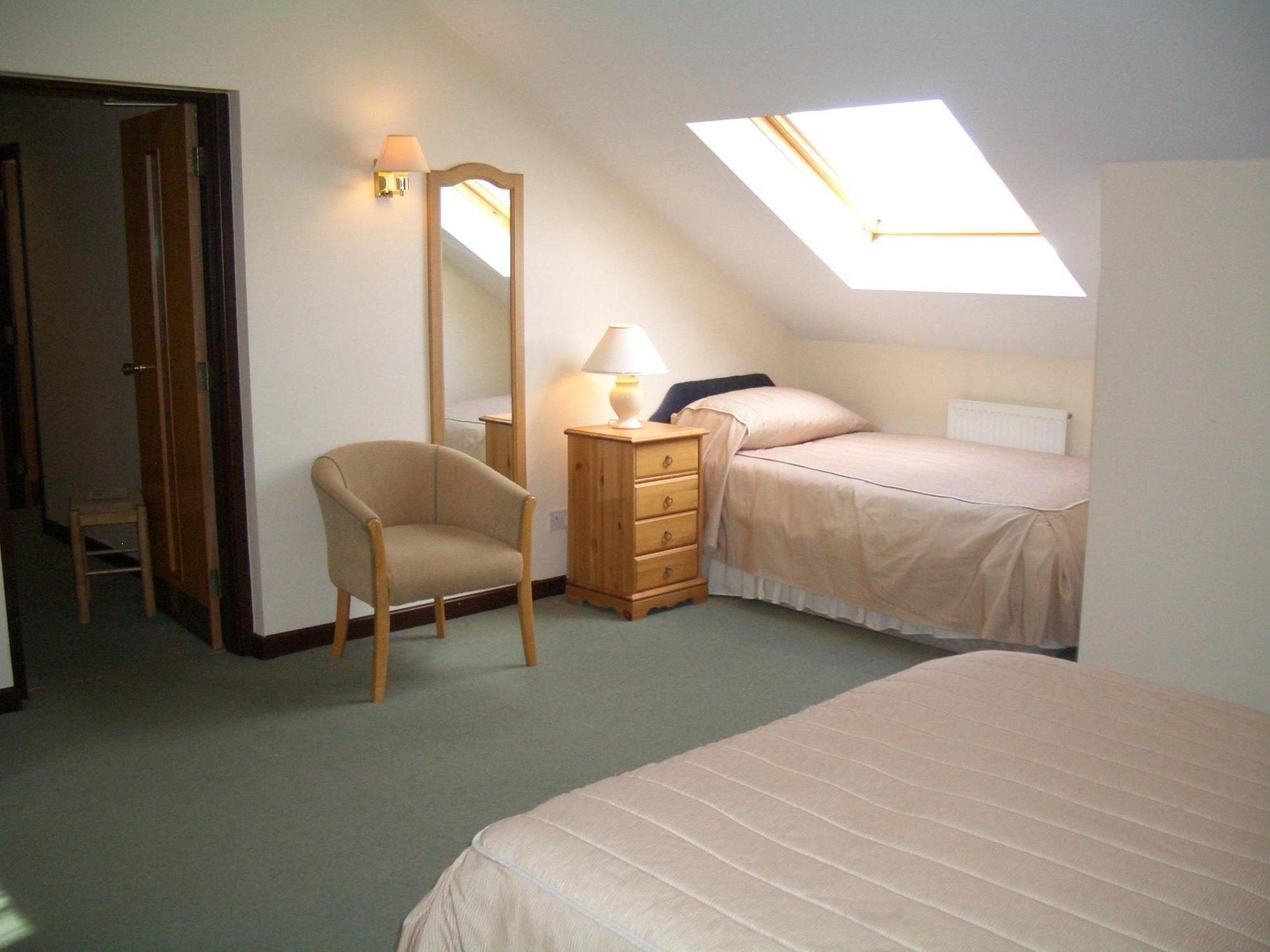 The County Lodge Carnforth Ruang foto